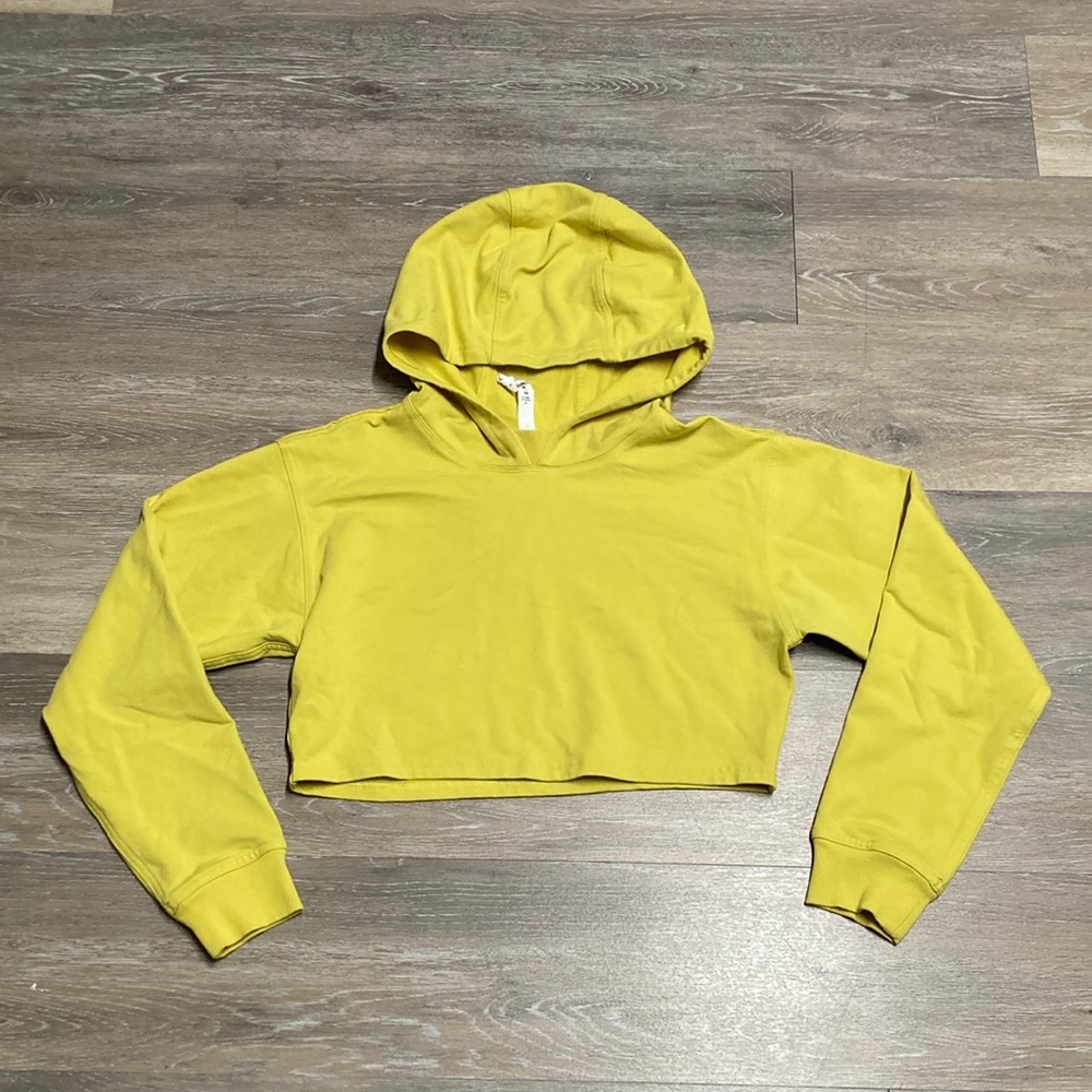 Lululemon cropped hoodie